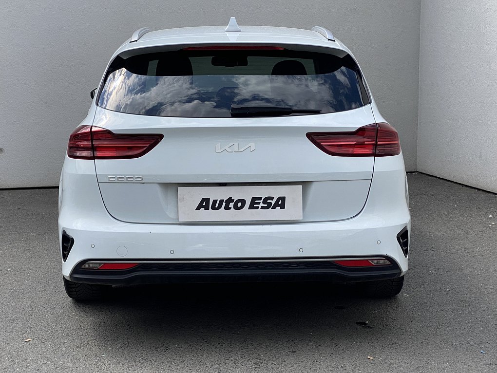 Kia Ceed 1.5 TGDi TOP SW