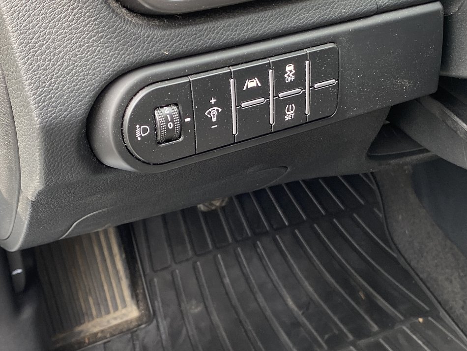 Kia Ceed 1.5 TGDi TOP SW