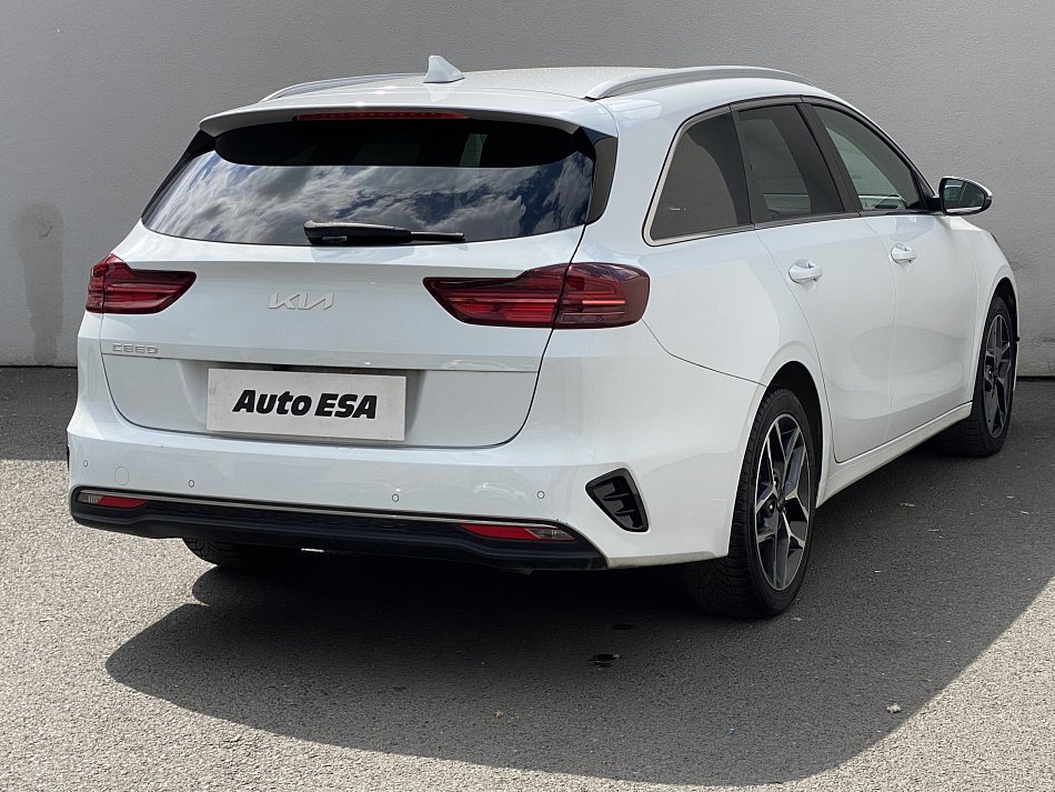 Kia Ceed 1.5 TGDi TOP SW