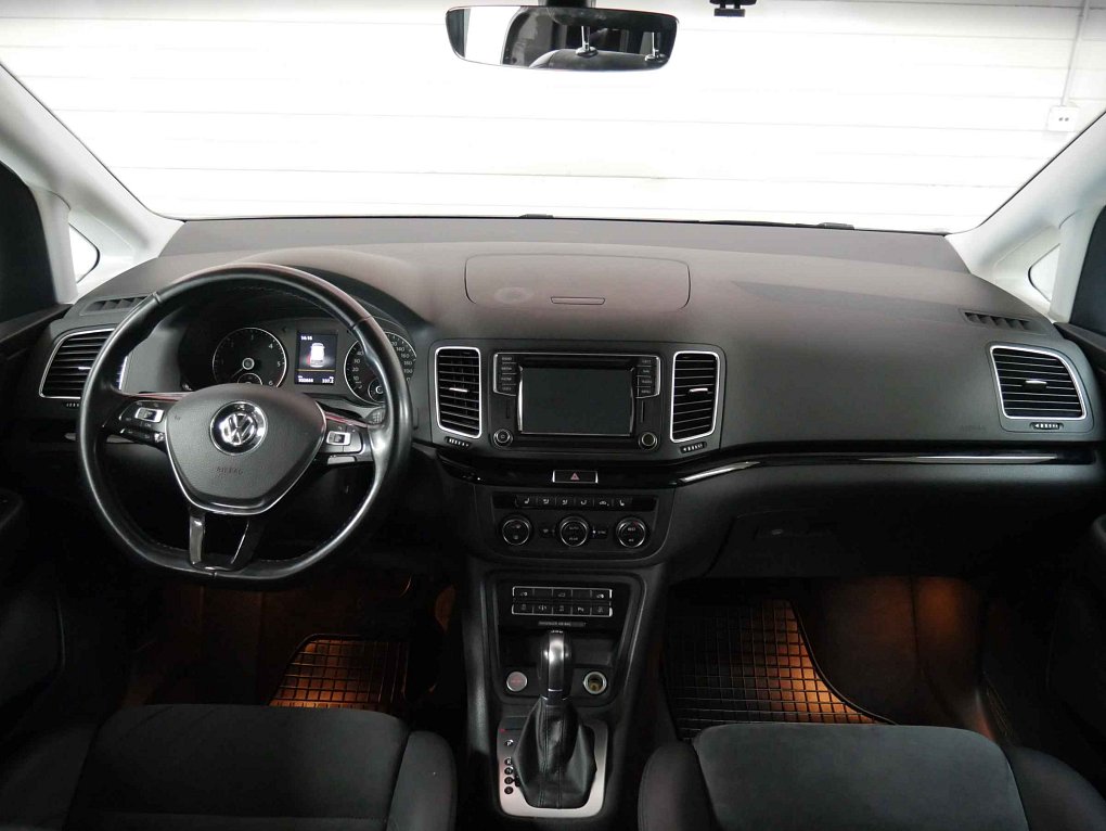Volkswagen Sharan 2.0 TDi  4x4, 7míst