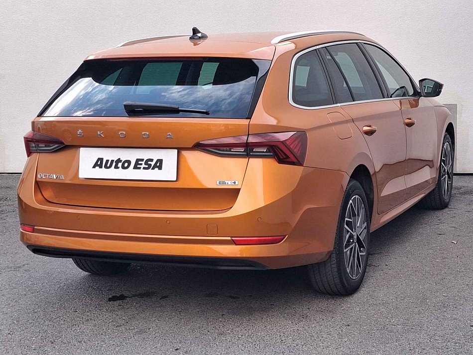 Škoda Octavia IV 1.5 TSi Style e-TEC