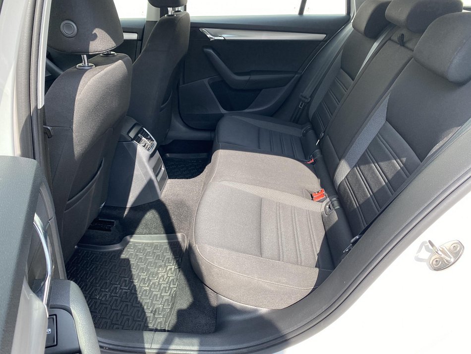 Škoda Octavia III 1.6 TDi Ambition