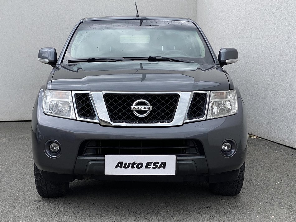 Nissan Navara 2.5dCi  4WD DoubleCab