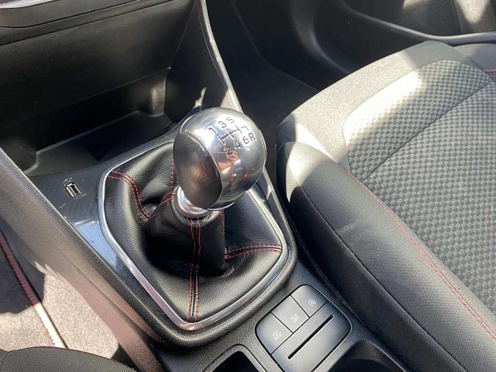 Ford Fiesta 1.0 EB ST-Line