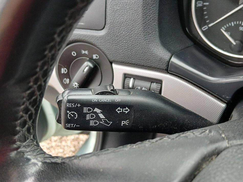 Škoda Octavia II 1.4 TSi Elegance