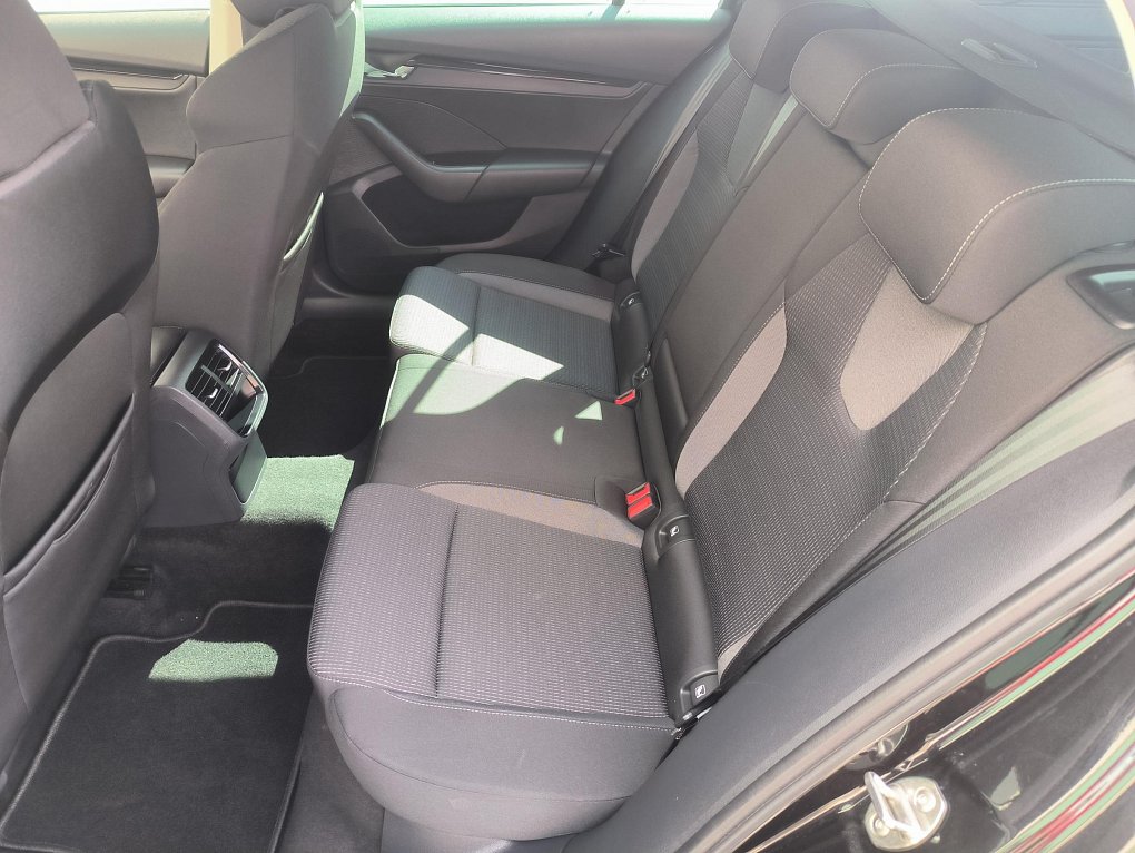 Škoda Octavia IV 2.0 TDi Ambition
