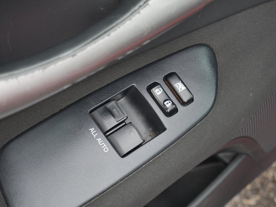 Toyota Auris 1.3VVT-i 