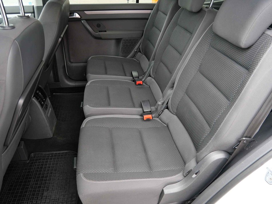 Volkswagen Touran 1.6 TDi Comfortline