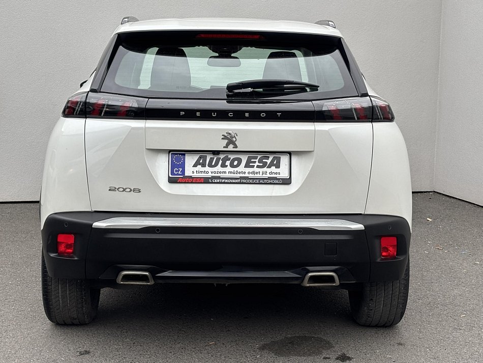 Peugeot 2008 1.2 PT Allure