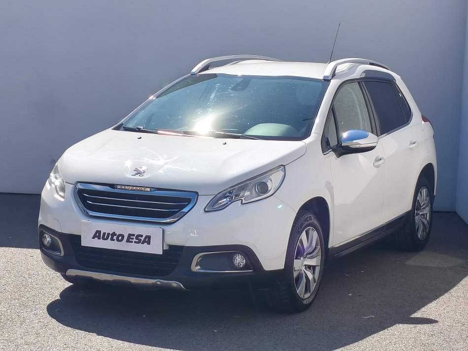 Peugeot 2008 1.2 PT Allure