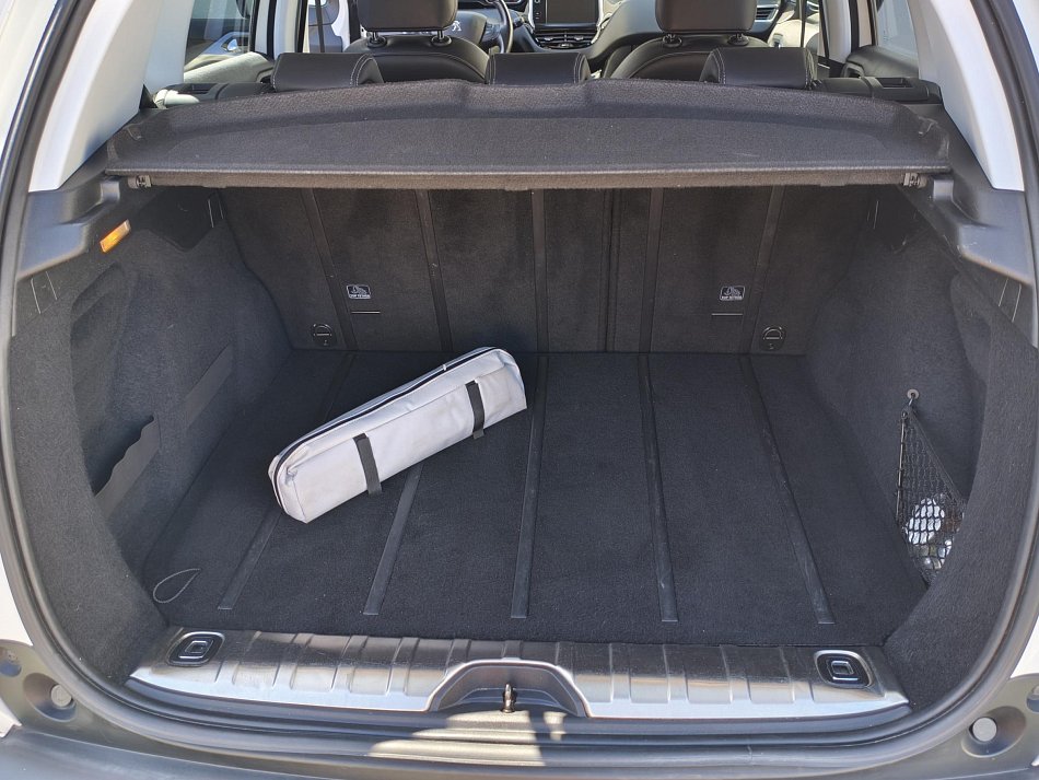 Peugeot 2008 1.2 PT Allure