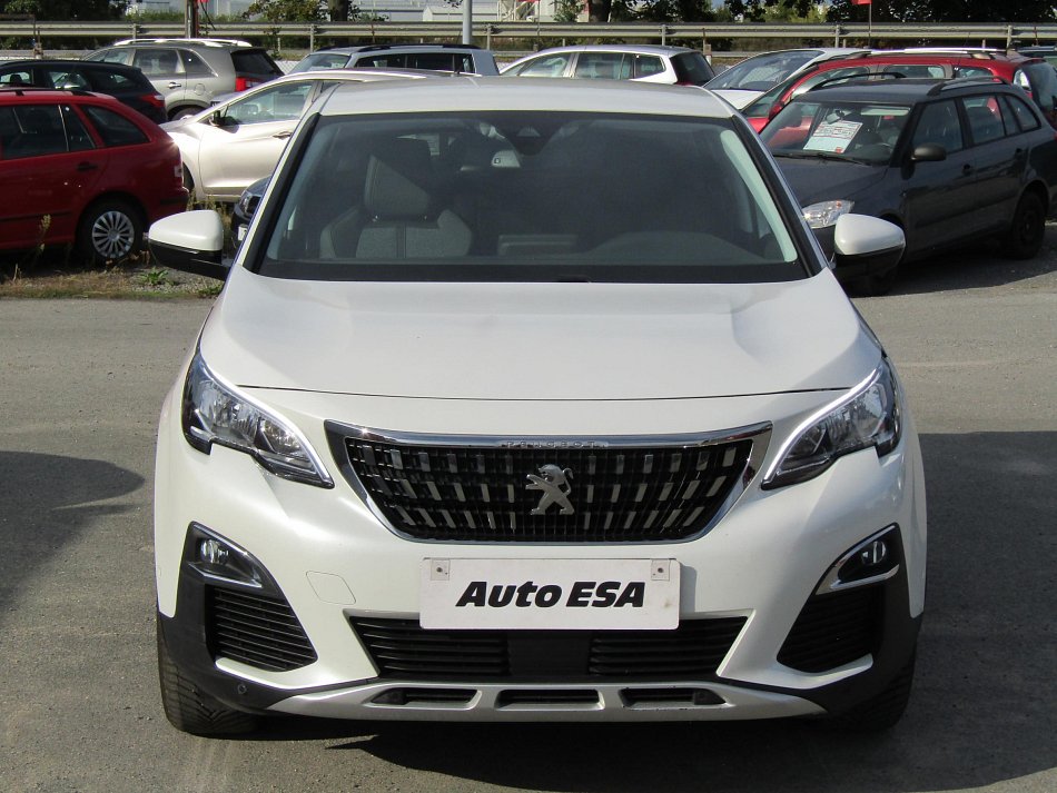 Peugeot 3008 1.2PT Allure