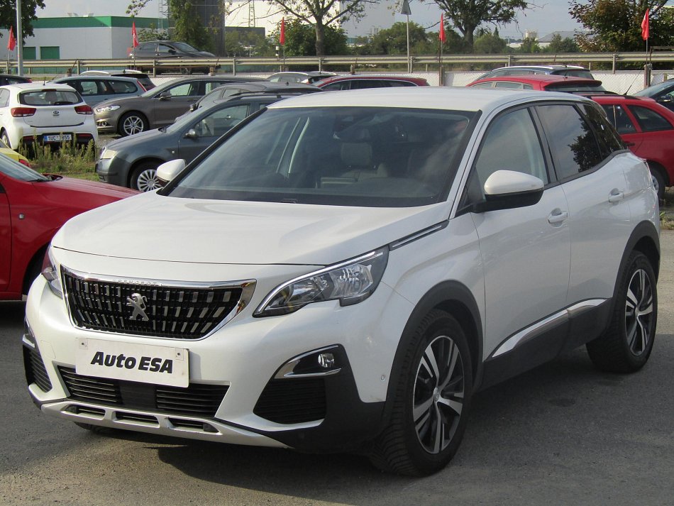 Peugeot 3008 1.2PT Allure