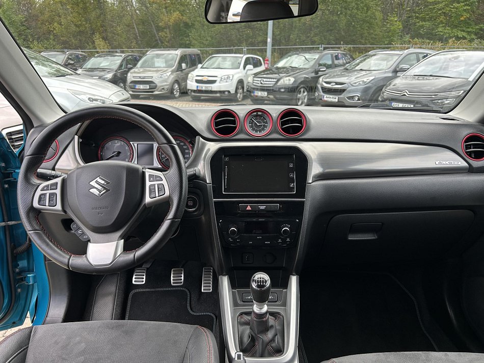 Suzuki Vitara 1.4T  4x4