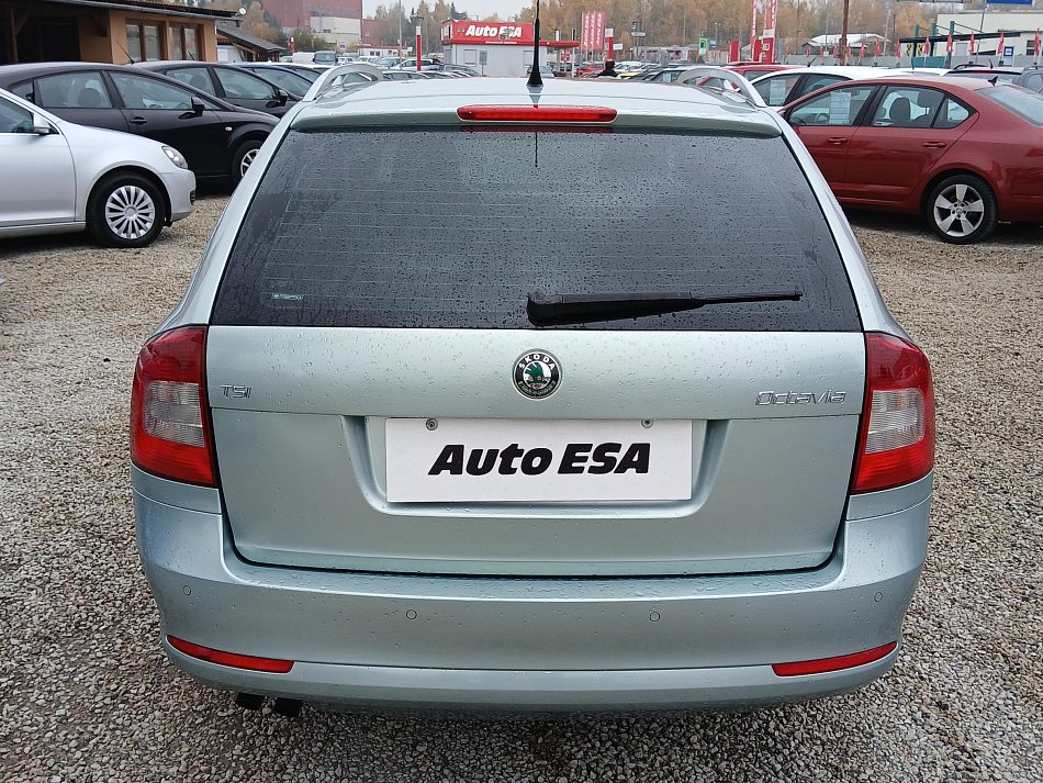 Škoda Octavia II 1.4 TSi Elegance