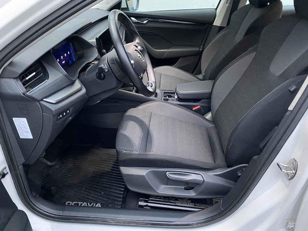 Škoda Octavia IV 1.5 TSi Ambition