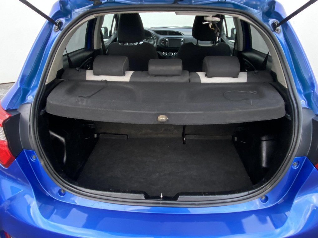 Toyota Yaris 1.5i 