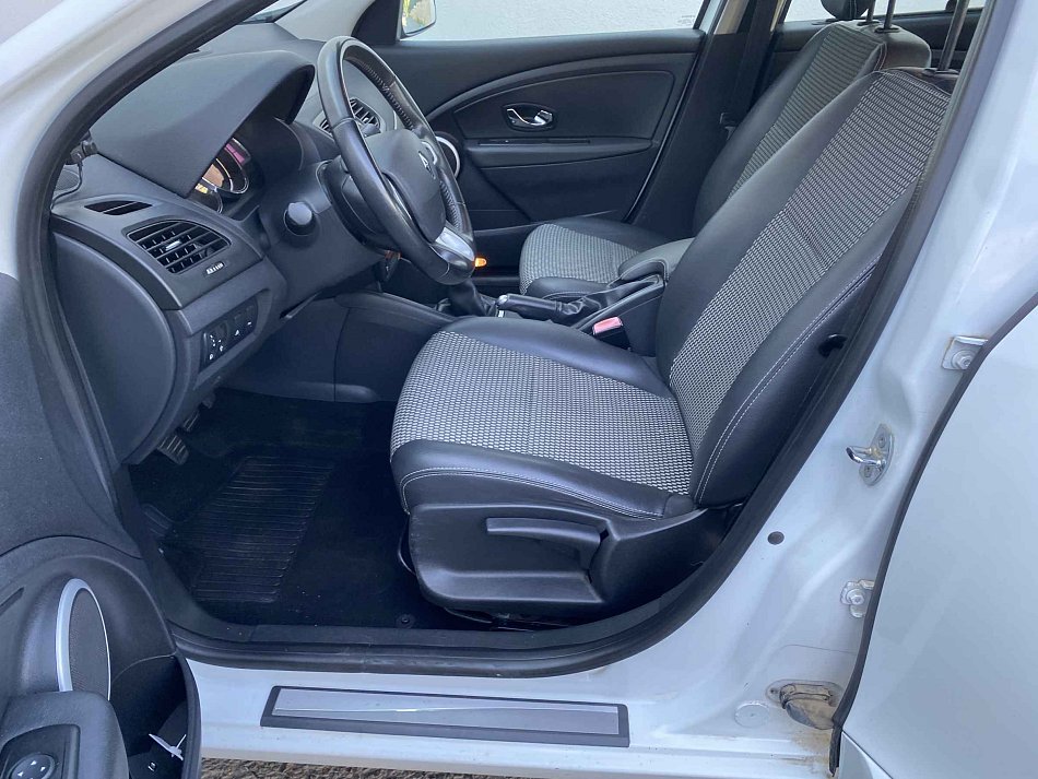 Renault Fluence 1.6 16V Techno