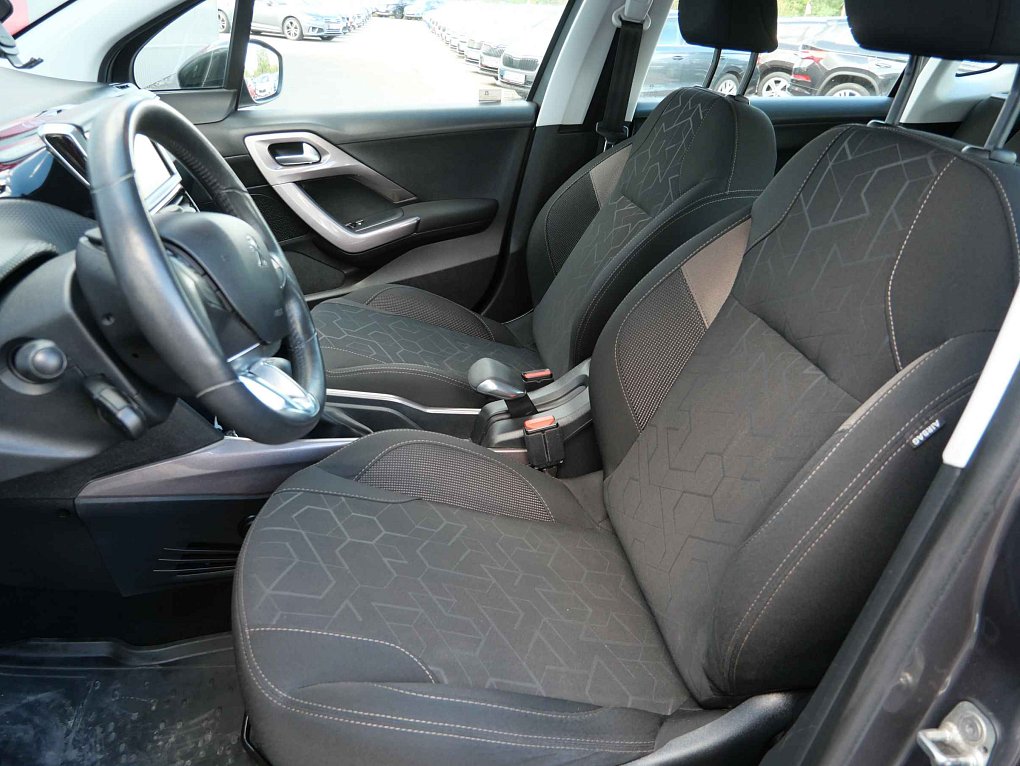 Peugeot 2008 1.2 PT GT Line