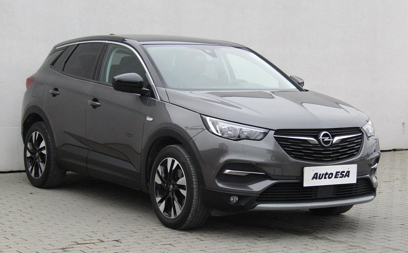 Opel Grandland X 1.2T Innovation