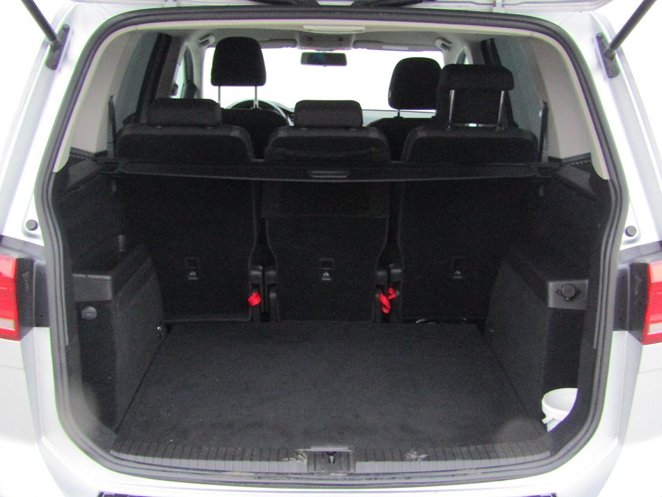 Volkswagen Touran 1.6TDi 