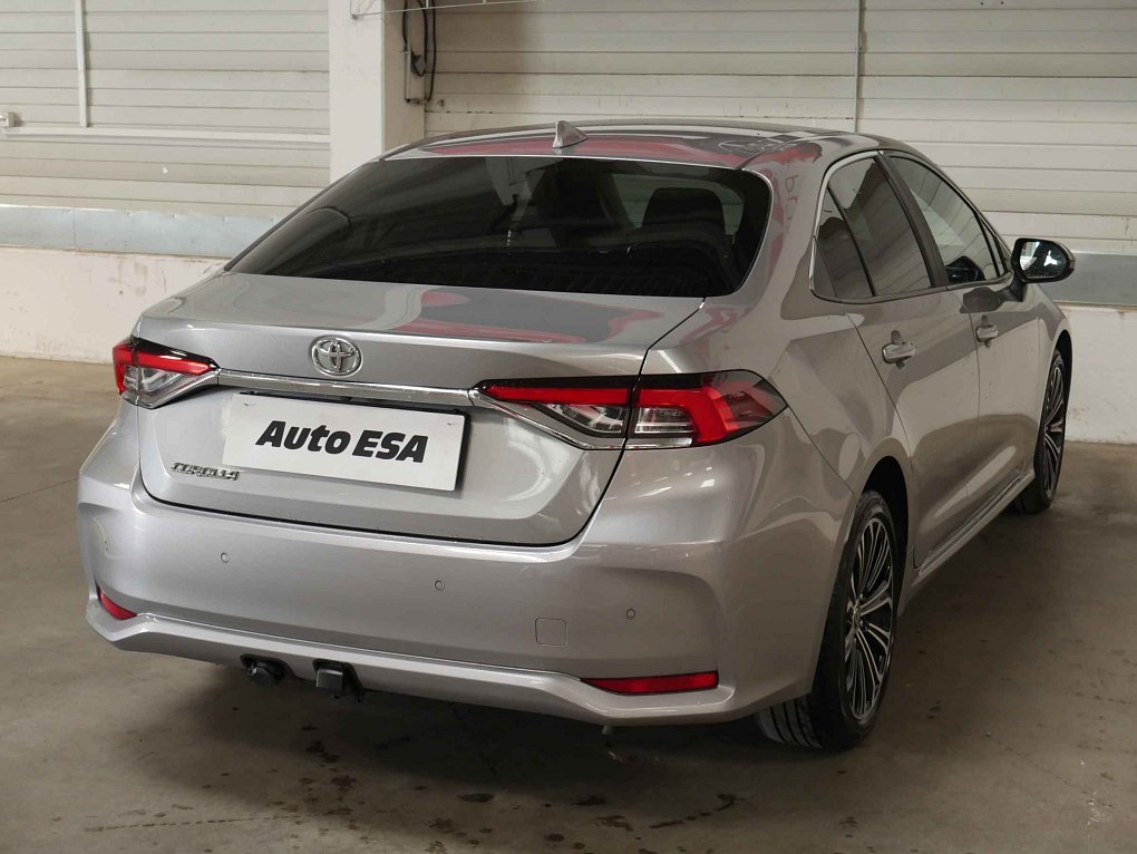 Toyota Corolla 1.6i 