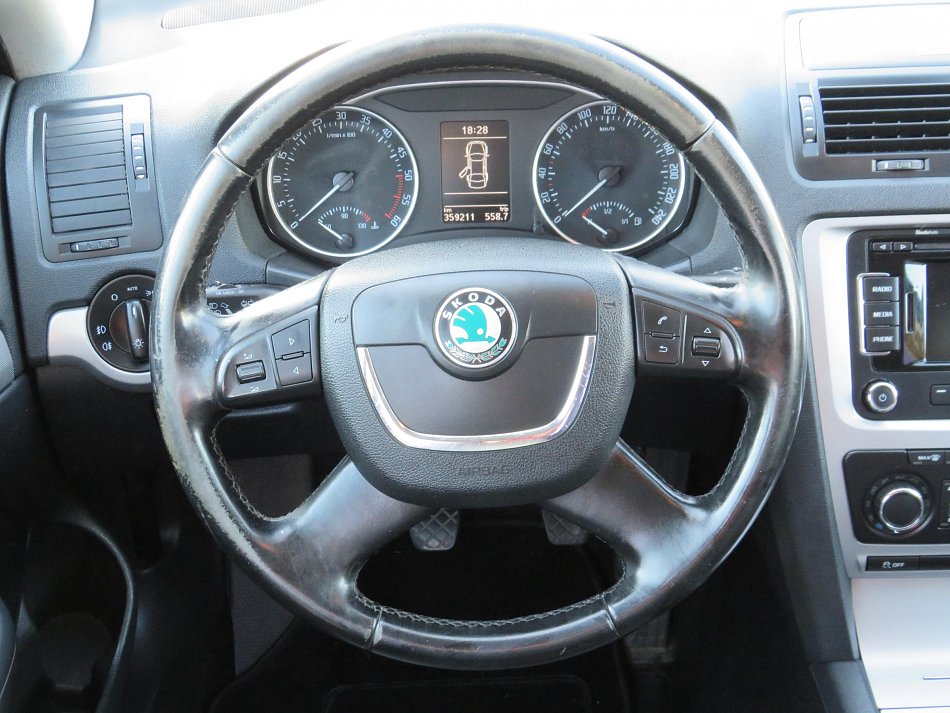 Škoda Octavia II 1.6 TDi  4x4