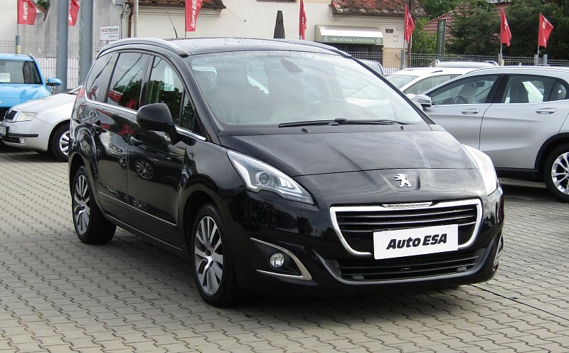 Peugeot 5008 2.0 HDi 