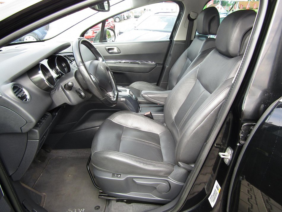 Peugeot 5008 2.0 HDi 
