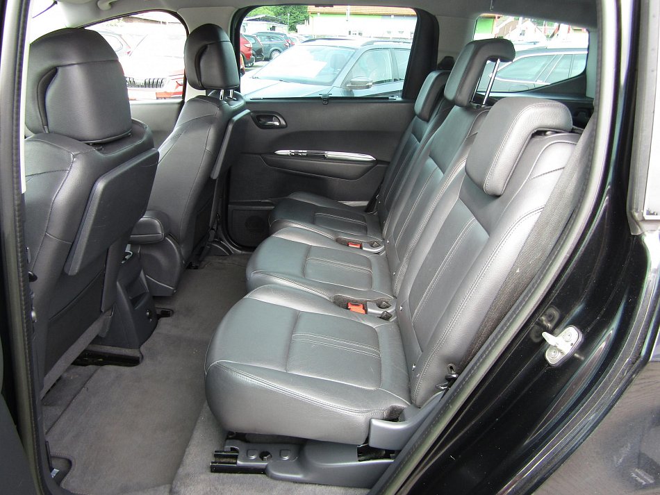 Peugeot 5008 2.0 HDi 