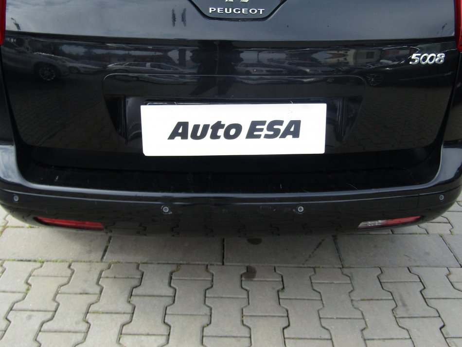 Peugeot 5008 2.0 HDi 