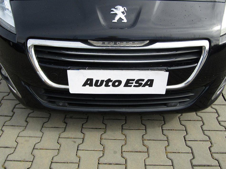 Peugeot 5008 2.0 HDi 
