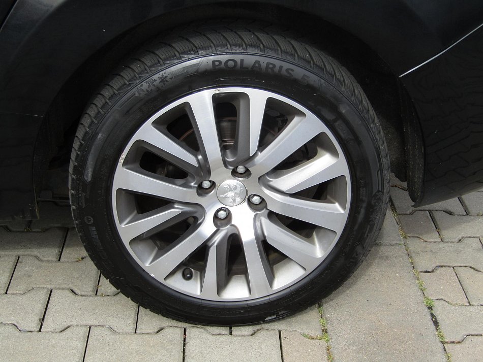 Peugeot 5008 2.0 HDi 