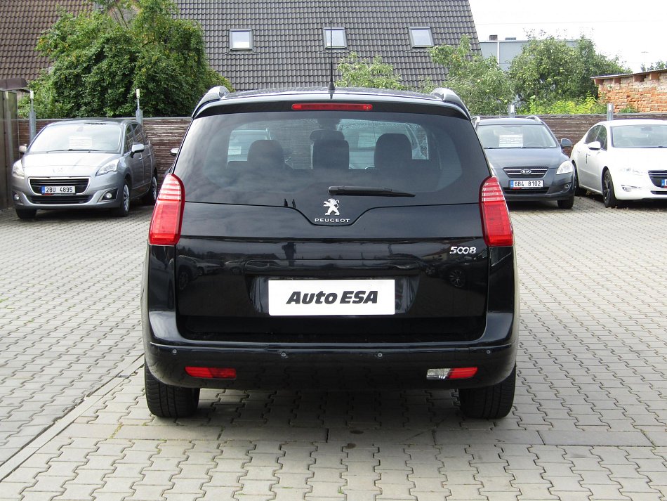 Peugeot 5008 2.0 HDi 