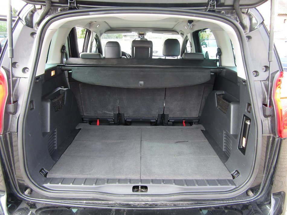 Peugeot 5008 2.0 HDi 