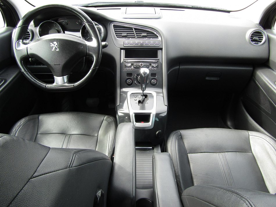 Peugeot 5008 2.0 HDi 
