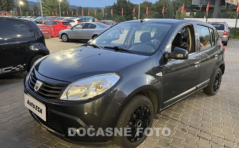 Dacia Sandero 1.6i 