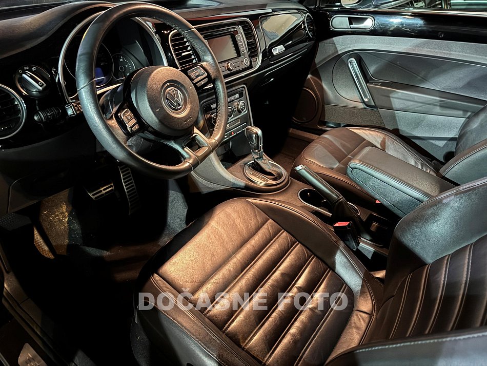 Volkswagen Beetle 2.0TSI 