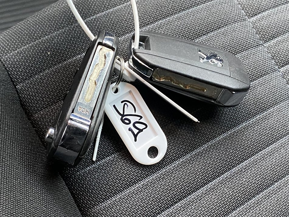 Peugeot 2008 1.2 PT Active