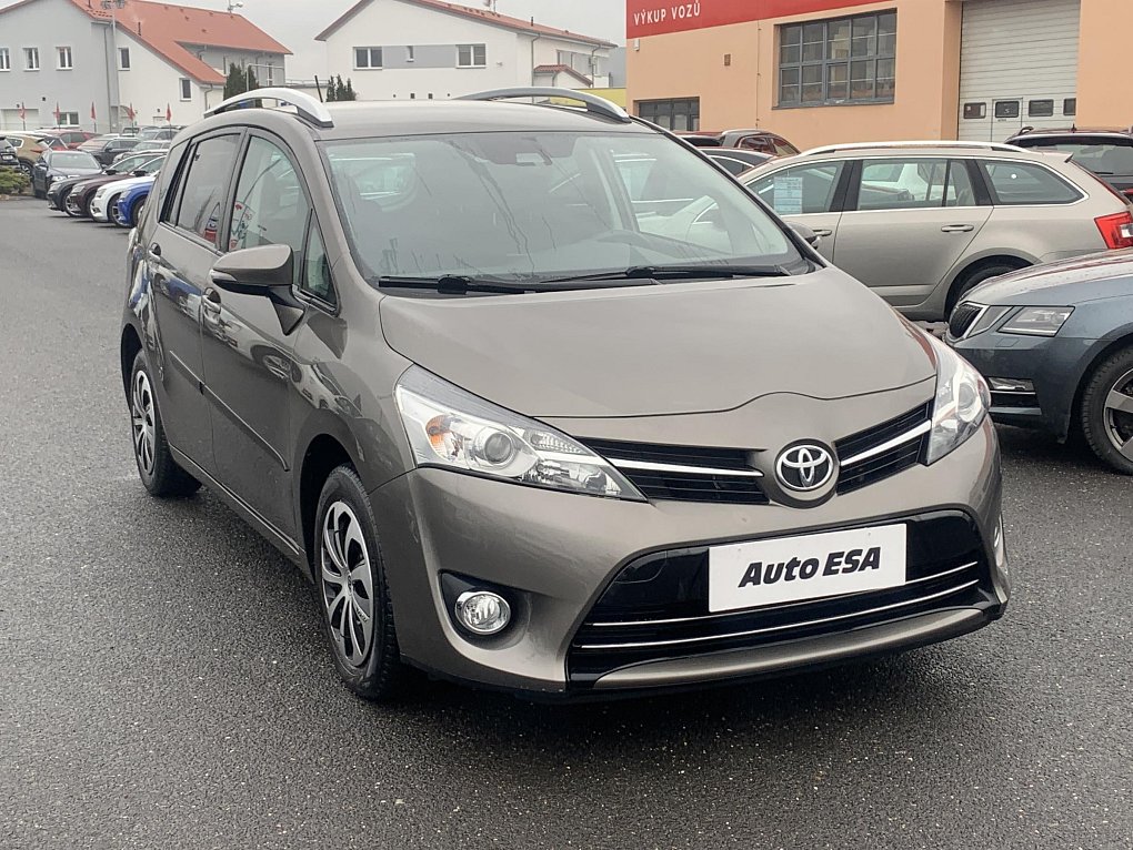 Toyota Verso 1.8 i 