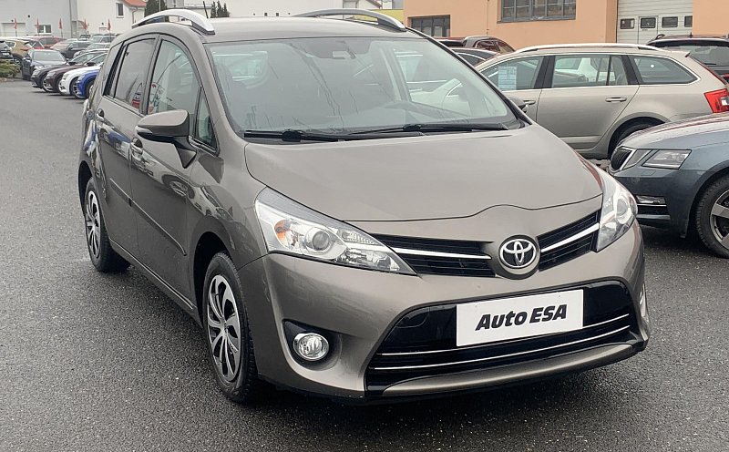Toyota Verso 1.8 i 