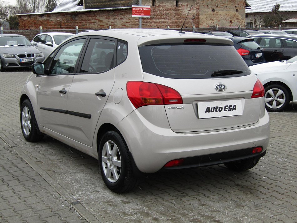 Kia Venga 1.4i 