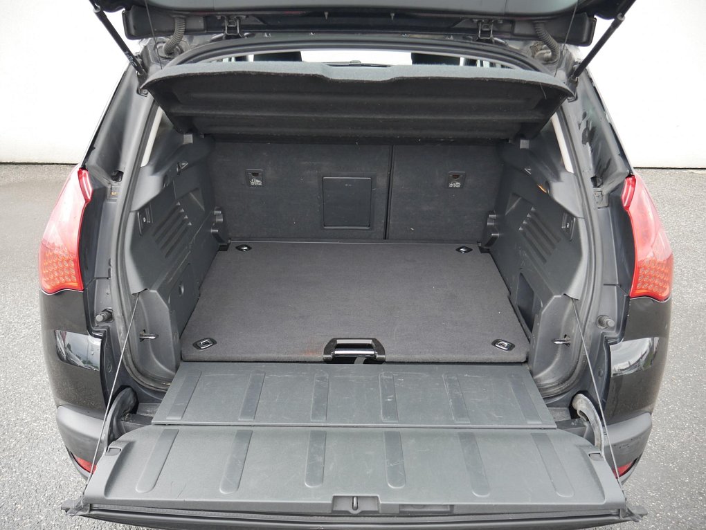 Peugeot 3008 1.6i 