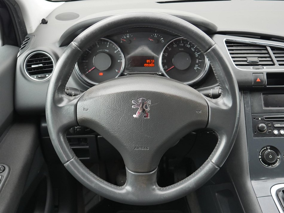 Peugeot 3008 1.6i 
