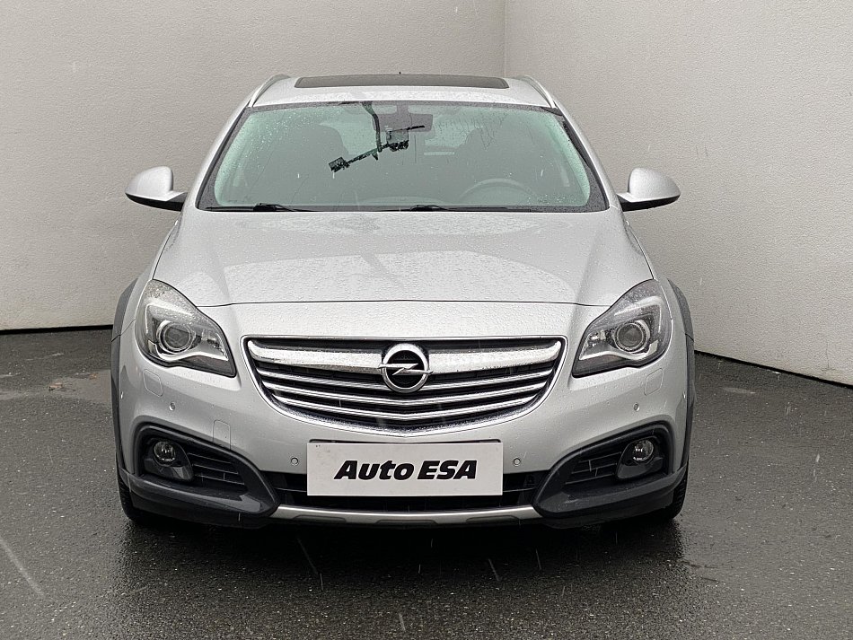 Opel Insignia 2.0 CDTi Country Tourer 4x4