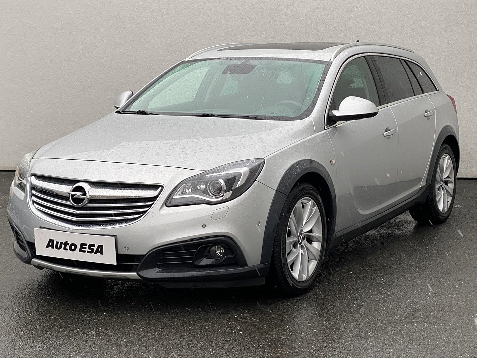 Opel Insignia 2.0 CDTi Country Tourer 4x4