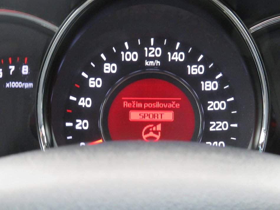 Kia Ceed 1.6 GDi 