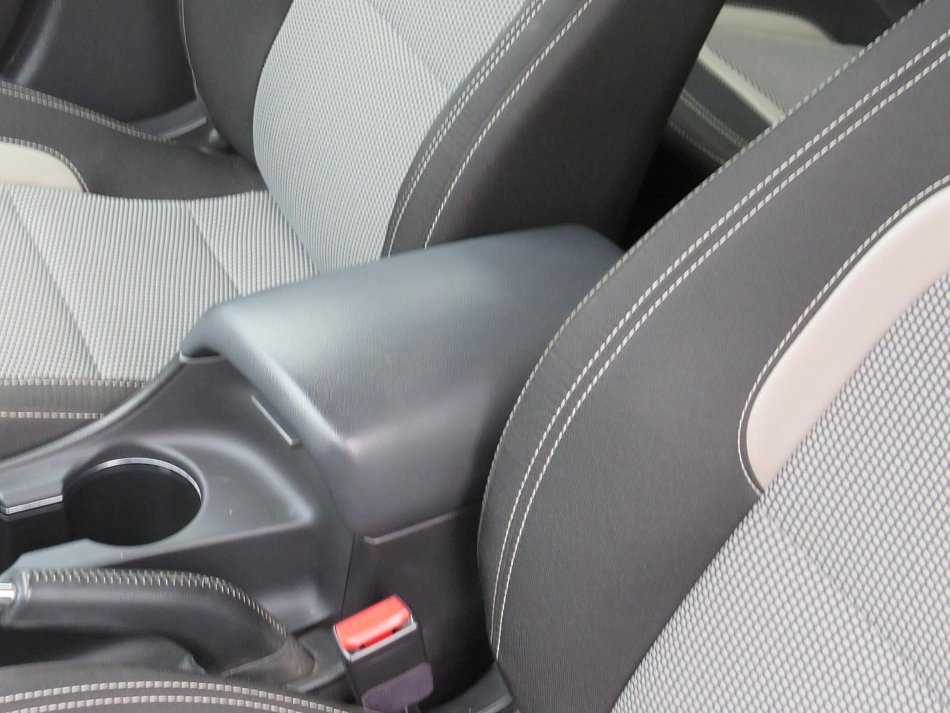 Kia Ceed 1.6 GDi 