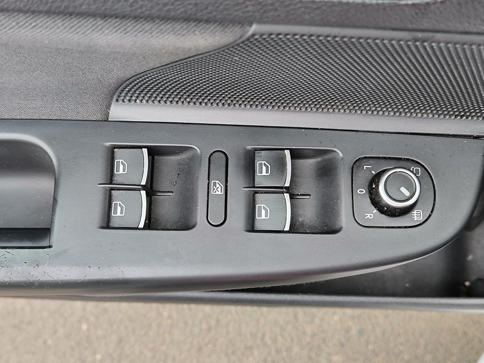 Volkswagen Golf 1.6 