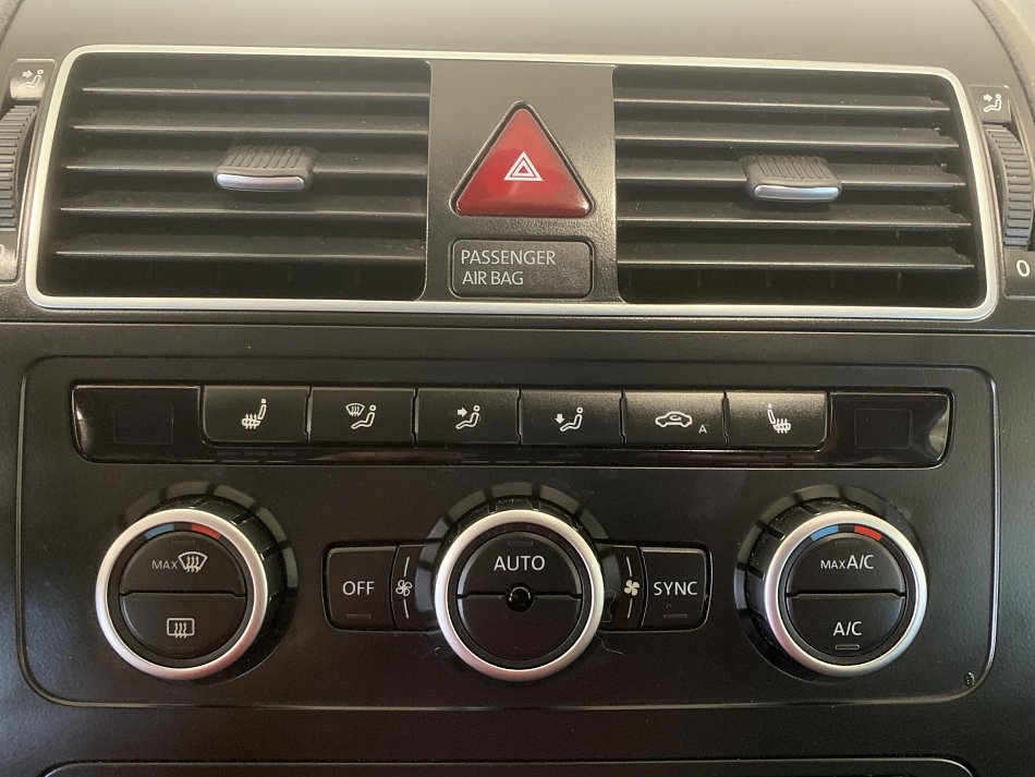 Volkswagen Touran 1.6 TDi 